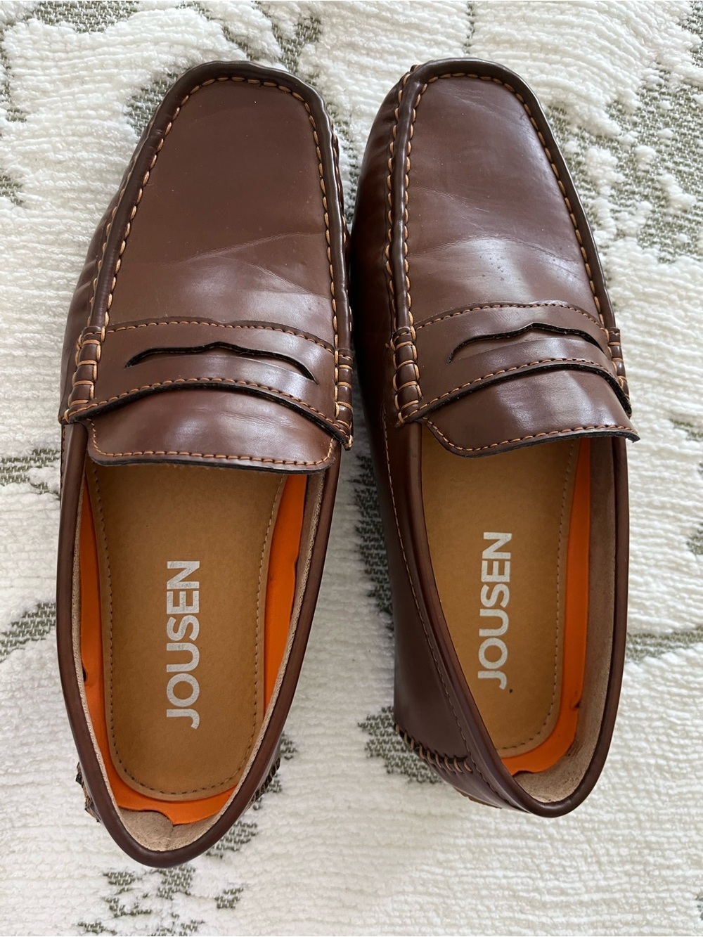 Jousen Men's Classic Brown Leather Slip-On Loafers